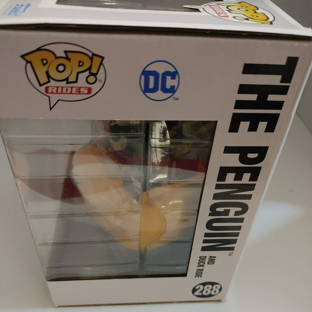 Funko Pop! Rides #288 Batman Returns The Penguin and Duck Ride 2022 - Picture 4 of 5